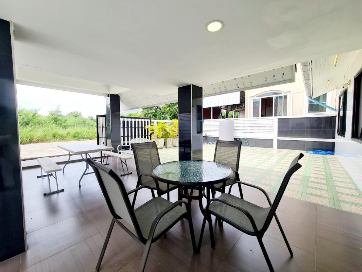 Вилла Baan Sasithorn Huahin Экстерьер фото